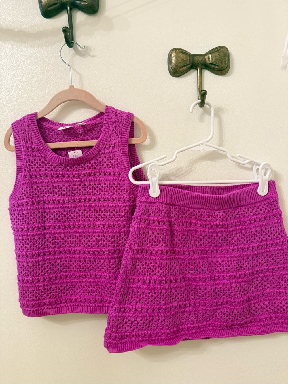 Gap Girls Crochet Knit Tank Top & Skirt Set - Bright Magenta